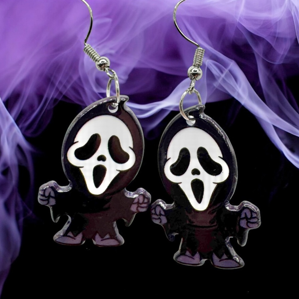 Scream Mask Spooky Ghost Face Halloween Black Dangle Fashion Casual Fun Earrings